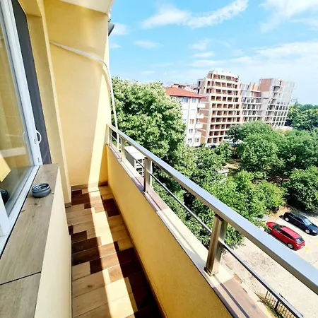 Sea Garden 1br - 5 Minutes To Apartment Varna