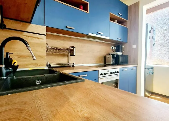 Sea Garden 1br - 5 Minutes To * Varna